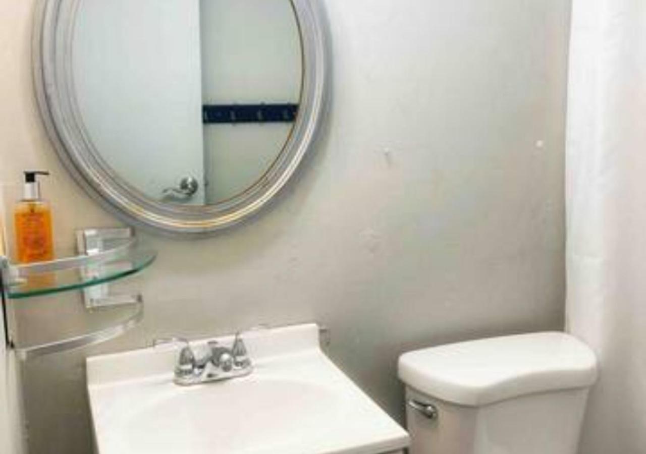 Airport Xpress Guestrooms Philadelphia Exteriör bild